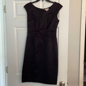 Perfect dress for a wedding or dinner out!
